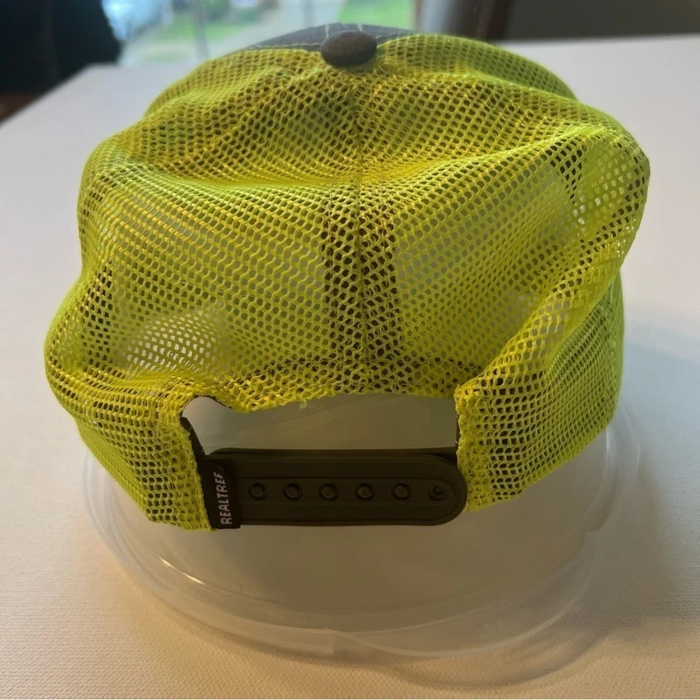 NWOT Realtree Outfitters Gray/Yellow Mesh Embroidered Adjustable Cap Hat (A1) 🔥
